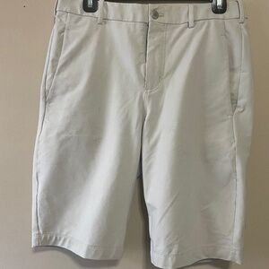 Lululemon Men's White Golf Short - Size 32 Waist